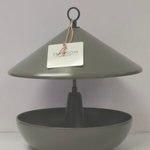 METAL DOOMED BIRD FEEDER