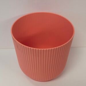 PLASTIC FLUTED PLANTER MATTE FINISH