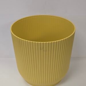 PLASTIC PLANTER WITH HONEYCOMB PATTERN